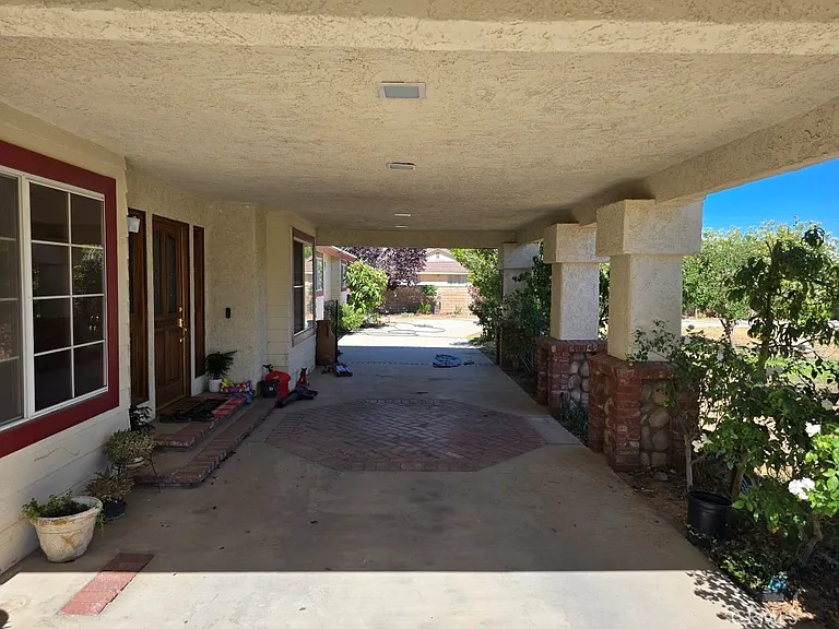 2828 W Avenue O8 — Photo 8