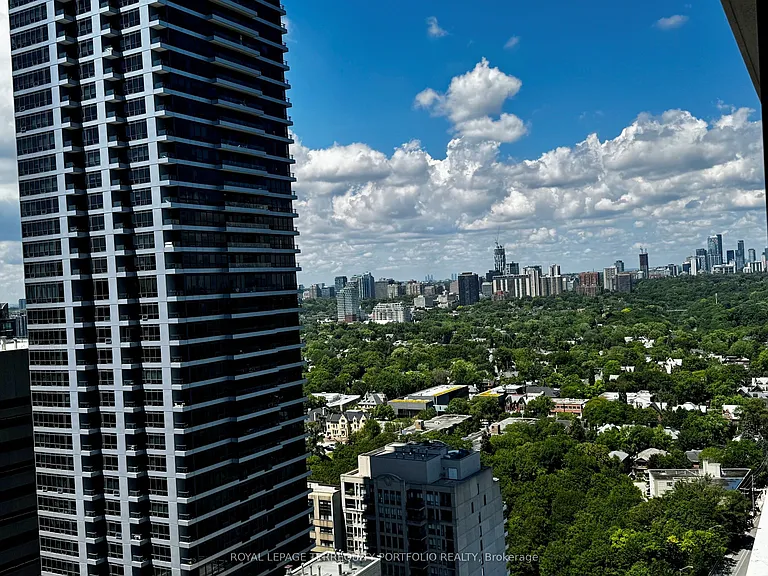 609 Sherbourne St #3102 — Photo 8