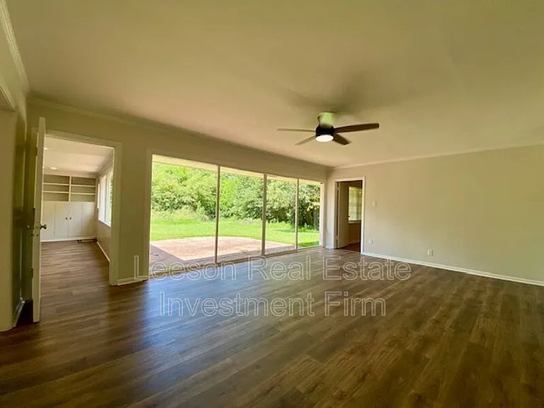 208 Bruce Ave — Photo 6