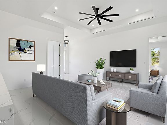 4th image of 1006 Fitch Ave