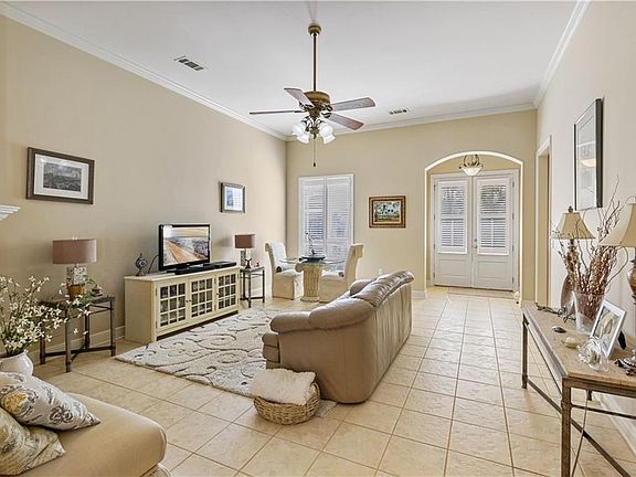 3rd image of 189 Cross Creek Dr #A
