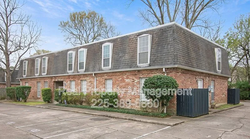1755 College Dr #228