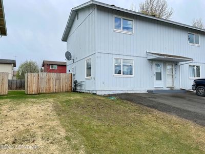 8602 Shrub Ct #8, Anchorage, AK, 99504