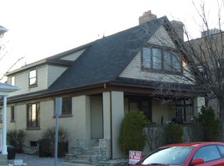 13 S 4th Ave, Saint Charles, IL 60174
