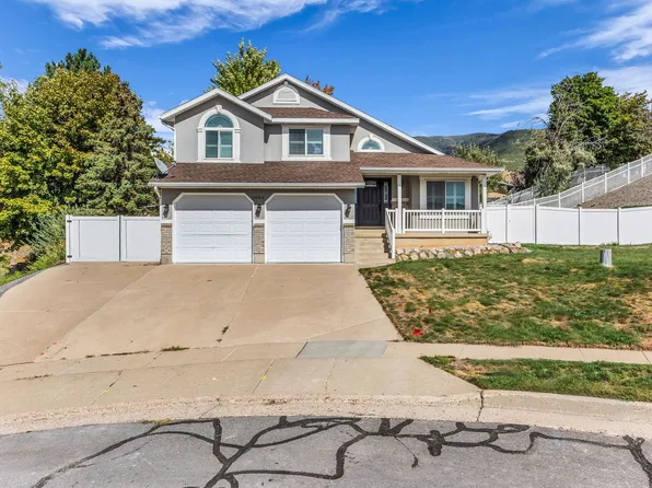 3084 N 2225 E, Layton, UT 84040