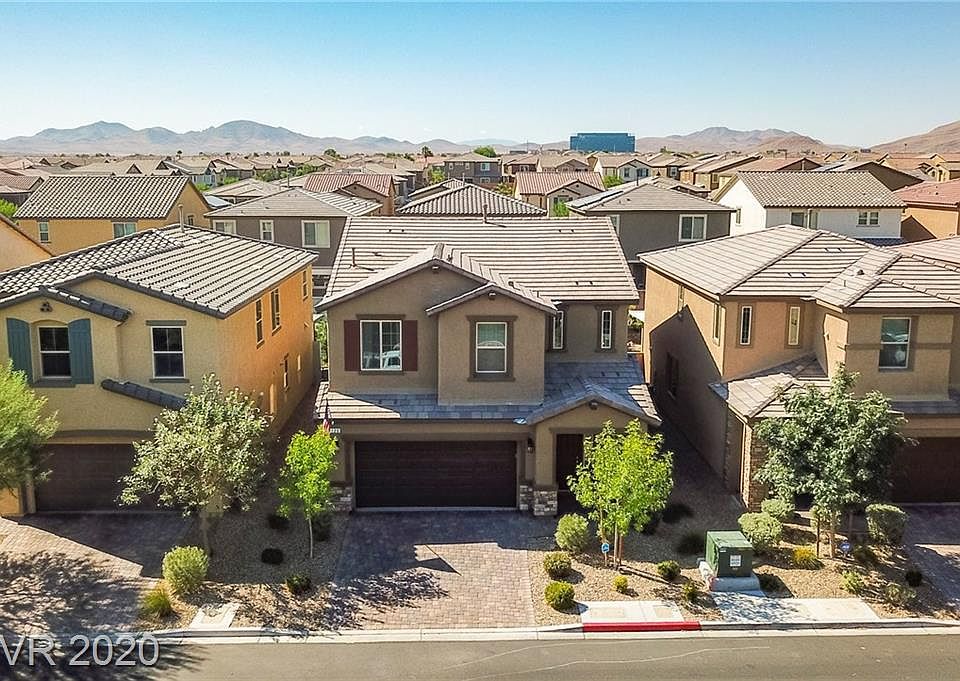 1st image of 129 Serpens Ave