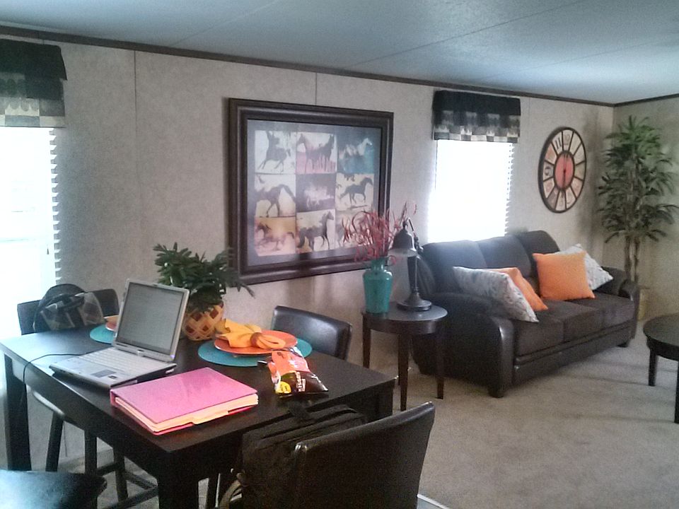 Dining/Living Room