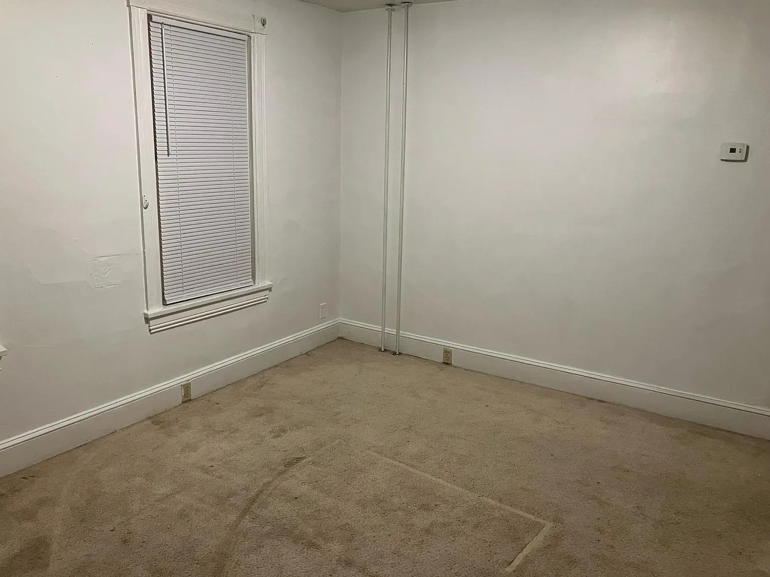 3 bed, $1,200 — Photo 4