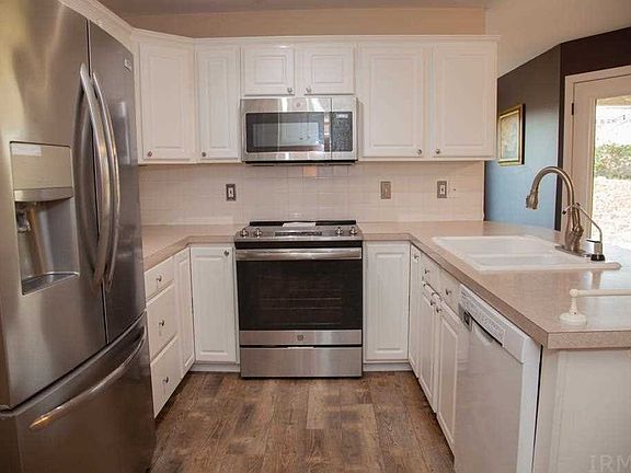5th image of 10899 W English Ct