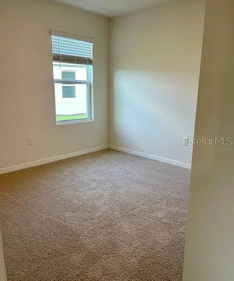 1950 Deep Lake Cir — Photo 6