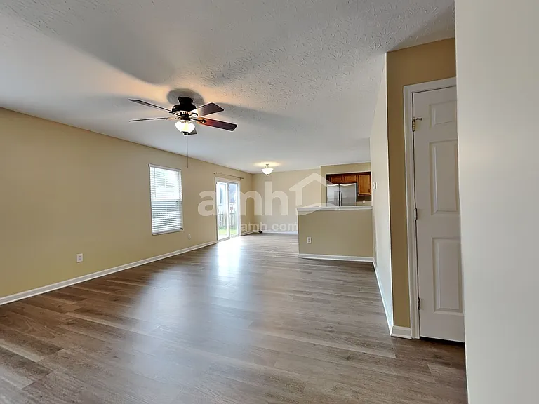 5974 Marsh Cir — Photo 7
