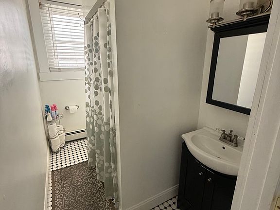2nd image of 60 Webster St APT 3