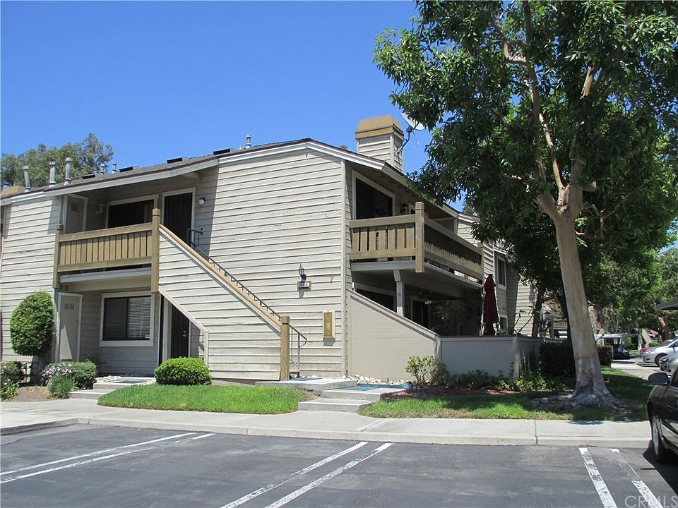 1st image of 19113 Parkland St