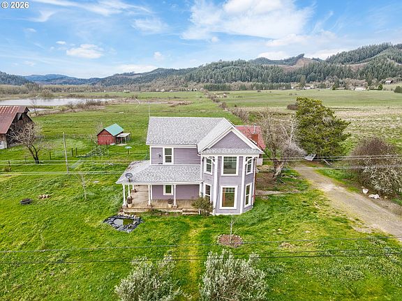 2nd image of 420 Halo Trail Rd