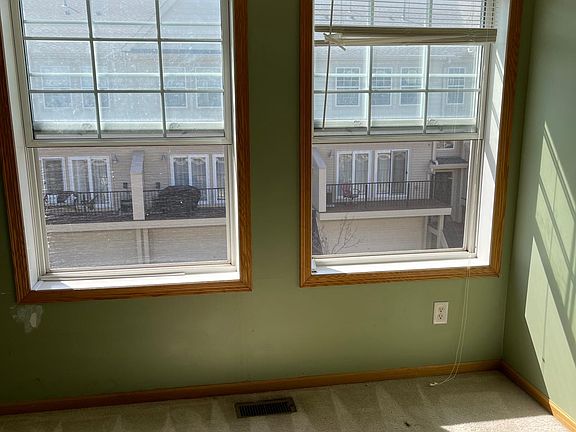 5th image of 11191 Aberdeen St NE Unit C