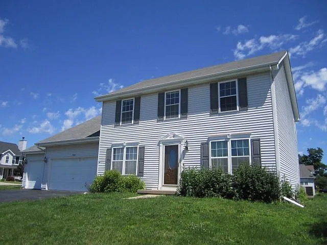 700 Lighthouse Dr photo 1
