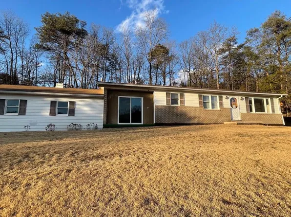 51 Hickory Hill Rd, Old Fields, WV 26845