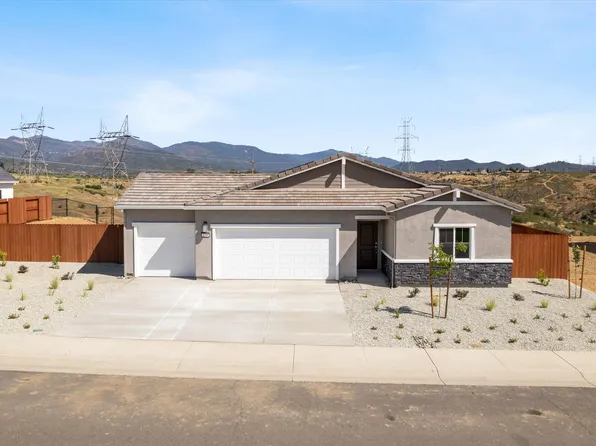 4216 Acadia Pl, Redding, CA 96001