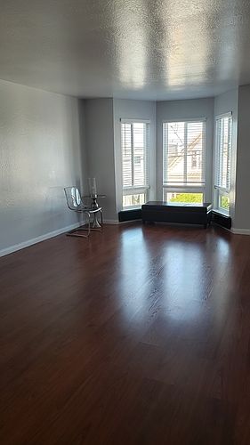 1st image of 122 Park St