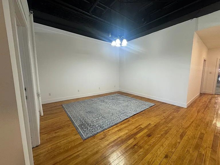 171 Genesee St — Photo 29