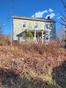78 Mountain Lake Rd, Belvidere, NJ, 07823