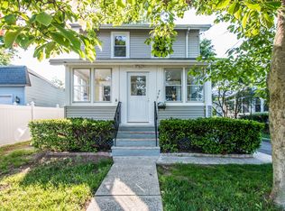 898 Broad St, Rahway, NJ 07065