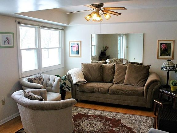 2nd image of 55 Clear Pond Dr #55