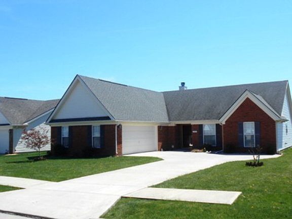 2nd image of 104 Kensington Pl