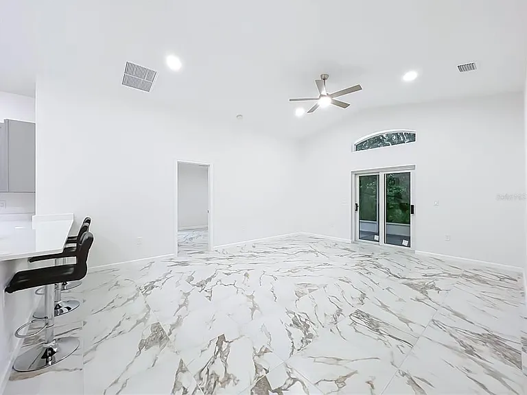 11148 Pinewood Cove Ln — Photo 20