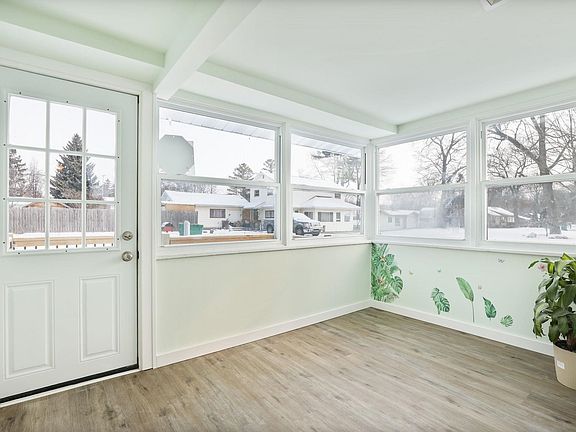 2nd image of 30 Spruce Ridge Dr