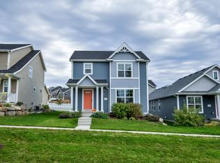 403 N Division St, Waunakee, WI 53597