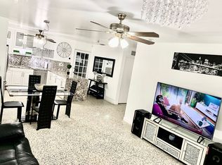 975 E 24th St, Hialeah, FL 33013