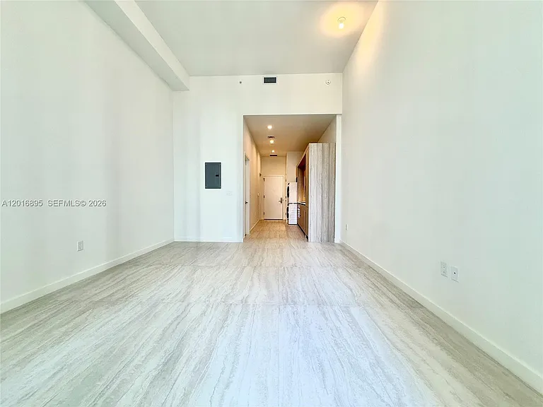 77 SE 5th St #1213 — Photo 8