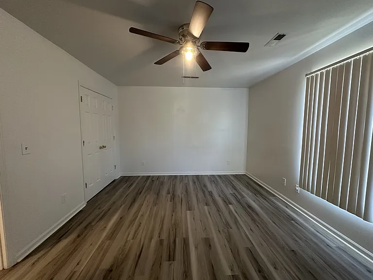 4320 Lexington Way — Photo 13