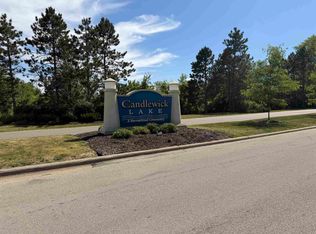 120 Brandywine Dr SE, Poplar Grove, IL 61065