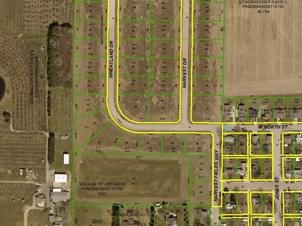 8 Harvest Dr, Arcanum, OH 45304