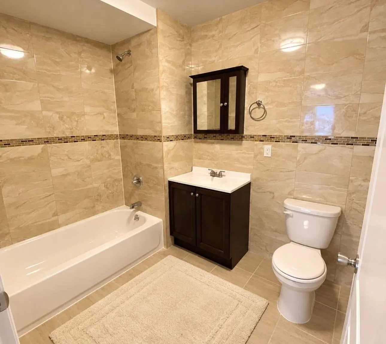 3 bed, $3,300 — Photo 3