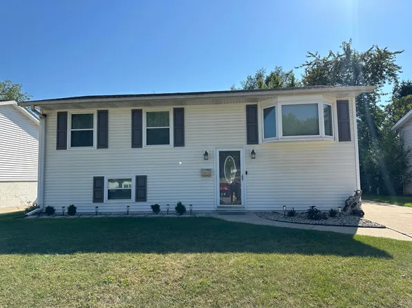 3704 175th Pl, Hammond, IN 46323