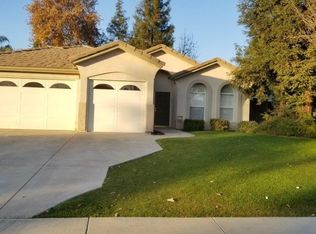 10104 Rain Check Dr, Bakersfield, CA