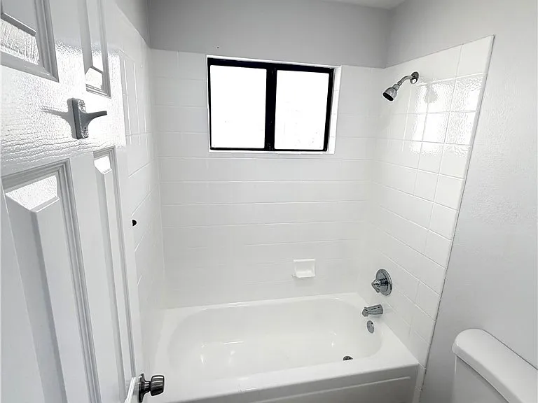 17950 Fremontia Ln — Photo 18