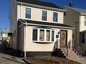 2nd image of 11523 200th St