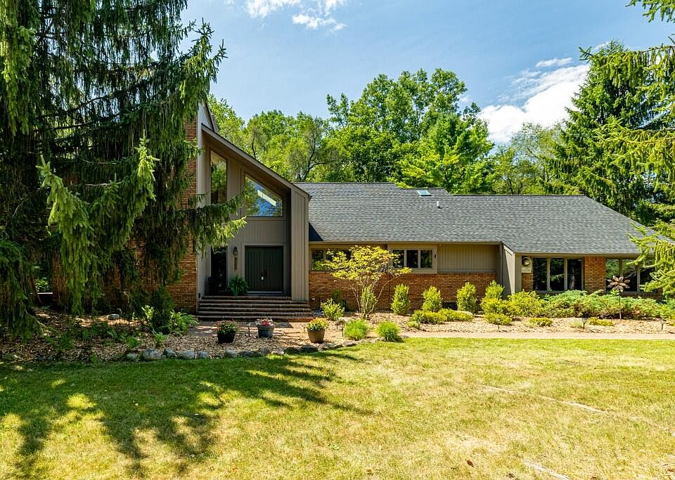 1st image of 3447 River Pines Dr