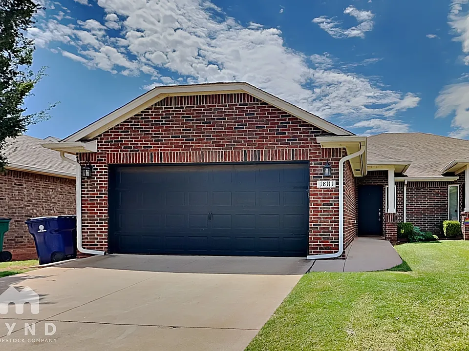 18111 Manera Way