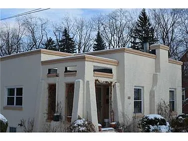 221 Catalpa Pl photo 1