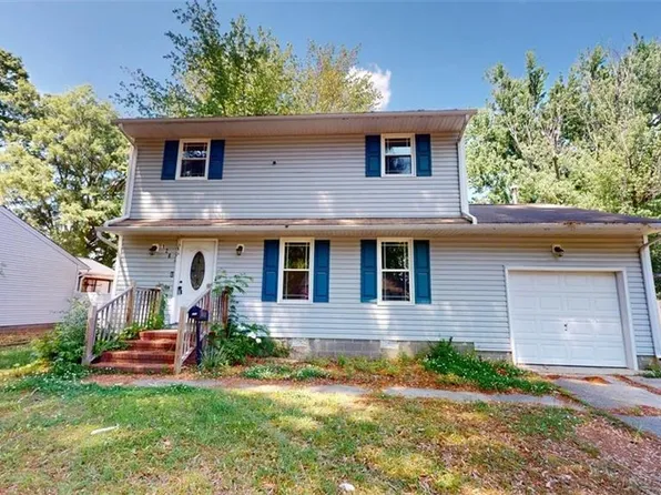 128 Edsyl St, Newport News, VA 23602