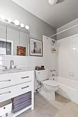 5th image of 190A Duane St APT 4