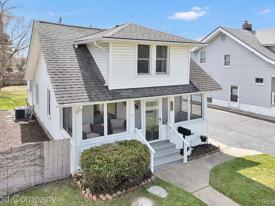 1st image of 339 W Parent Ave