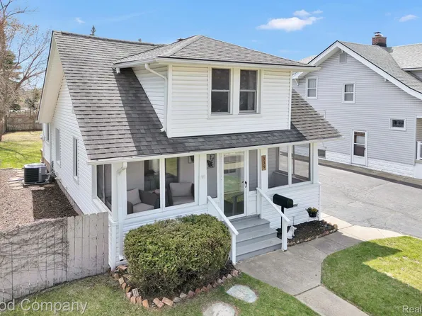 339 W Parent Ave, Royal Oak, MI 48067