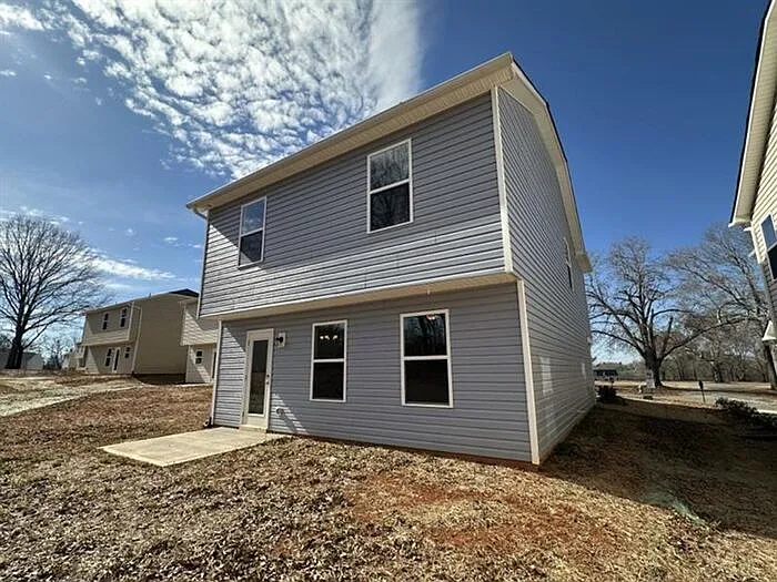 1223 Dodd St — Photo 4