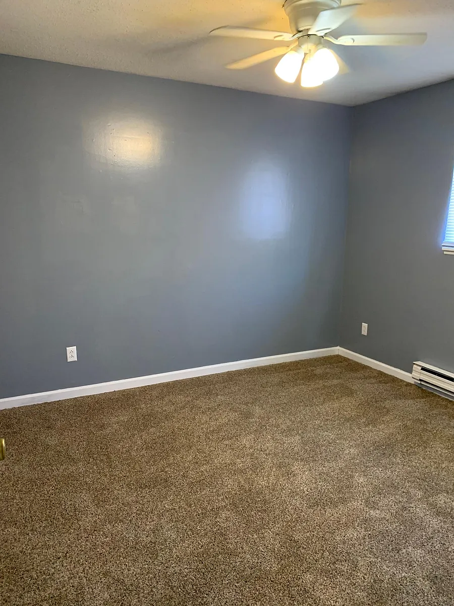Building Photo - 2818 Whitener St #7